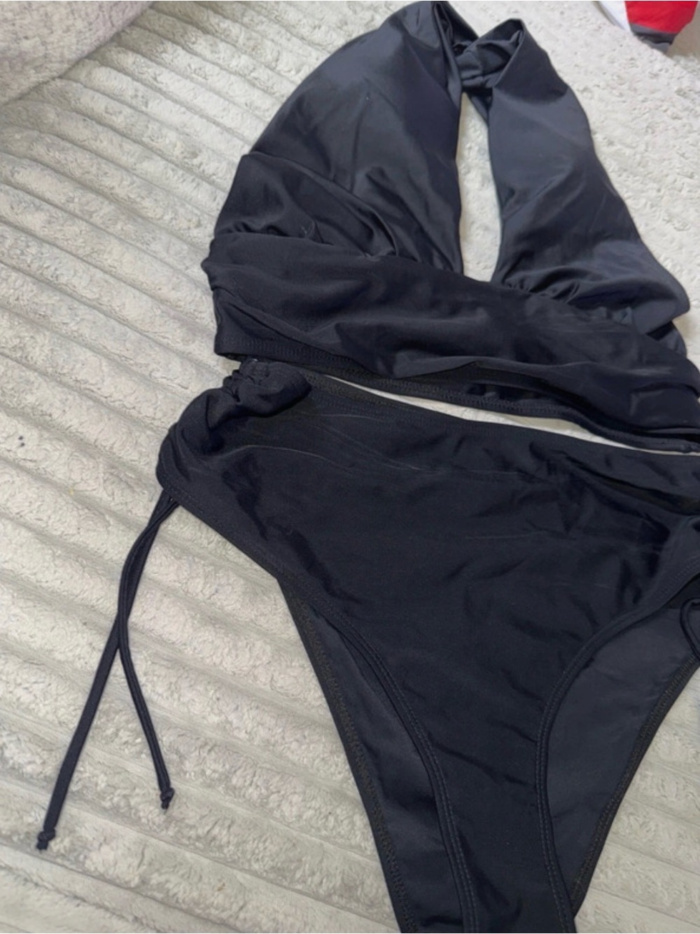 Classic Black Halter High-Waist Bikini Set - Picture 5 of 7